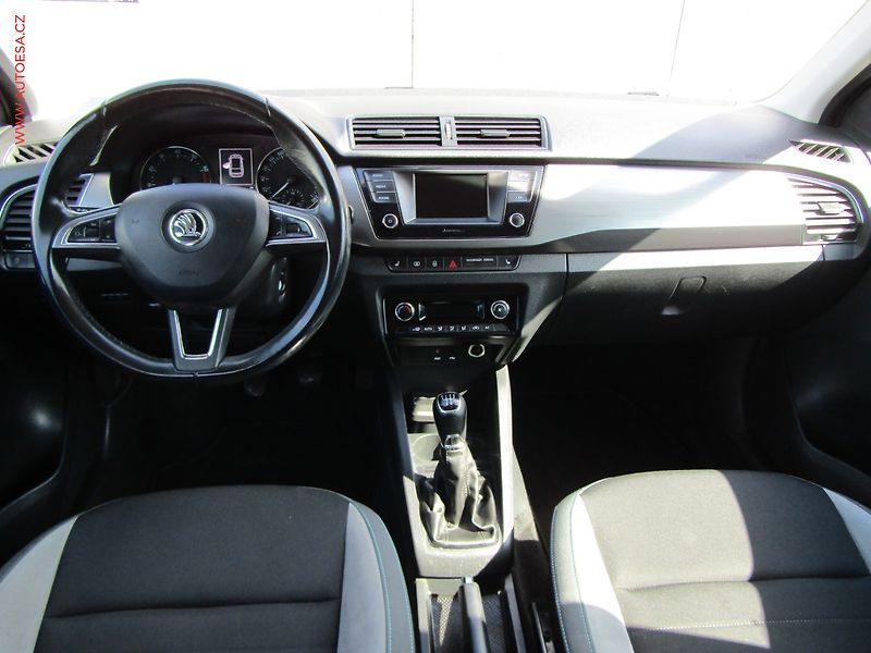 Škoda Fabia (2016) 1.2 TSi, Joy, +kola - fotka 8 z 19