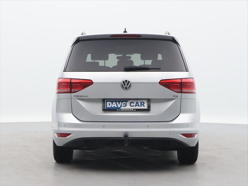 Volkswagen Touran 1,6 TDI 81kW DSG 7-Míst Tažné - fotka 6 z 29