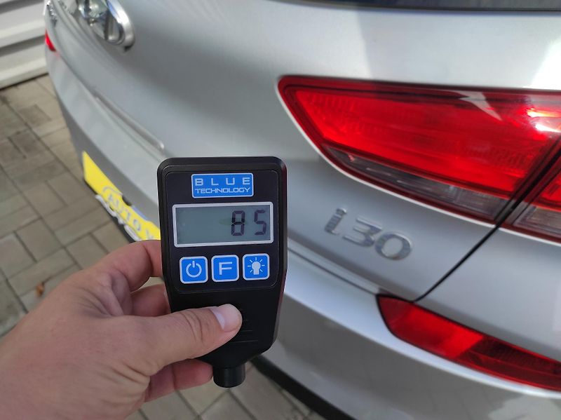 Hyundai i30 1,4DOHC 16V,73kW,Top KM - fotka 33 z 37