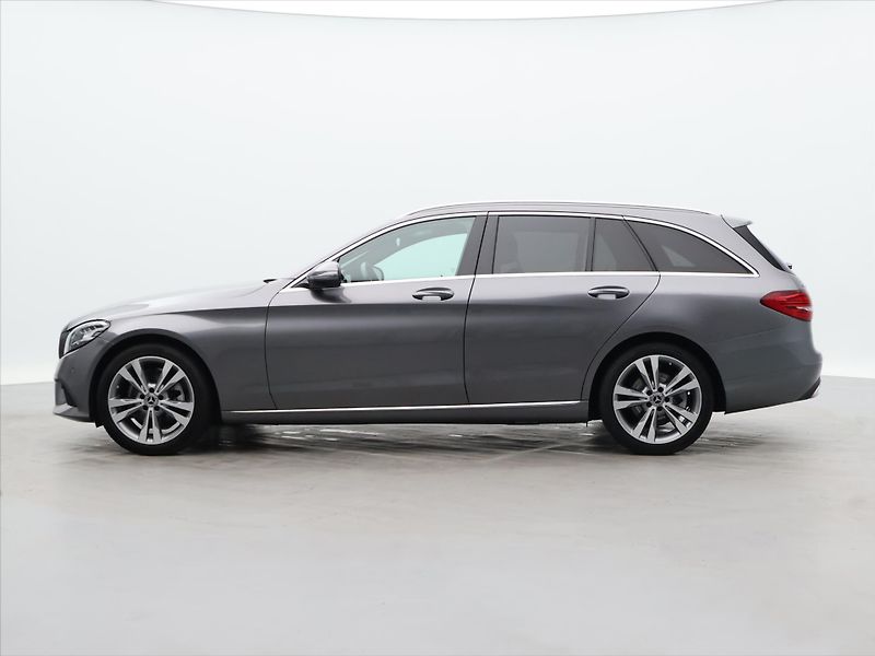 Mercedes-Benz Třídy C 2,0 220d Aut. Avantgarde - fotka 4 z 34