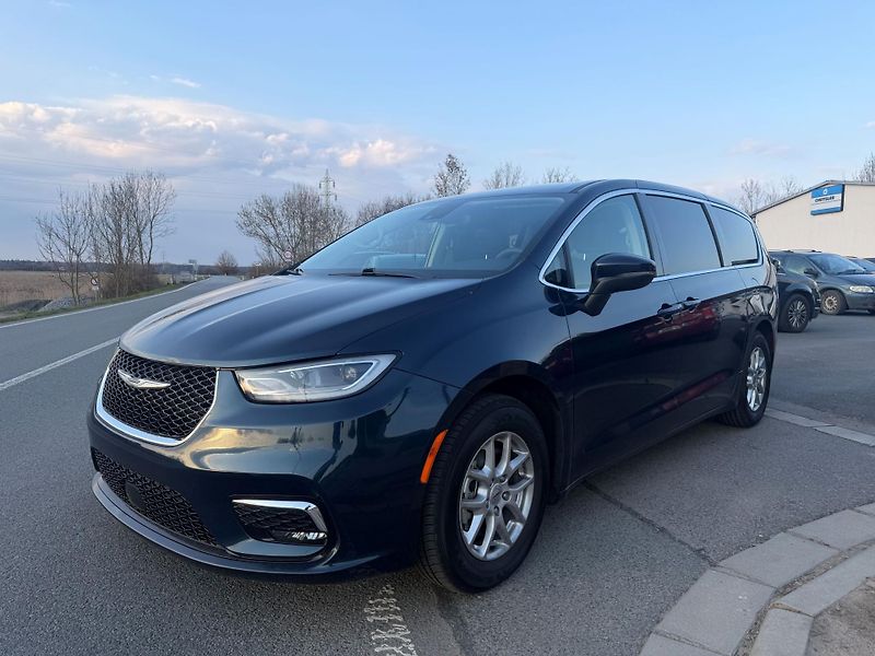 Chrysler Pacifica (2023) 3,6 Pentastar Radar RU 2023 - fotka 2 z 17