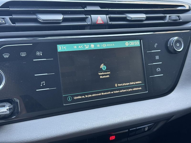 Citroën C4 Picasso (2018) 1.2 SpaceTourer PureTech tažné - fotka 33 z 44