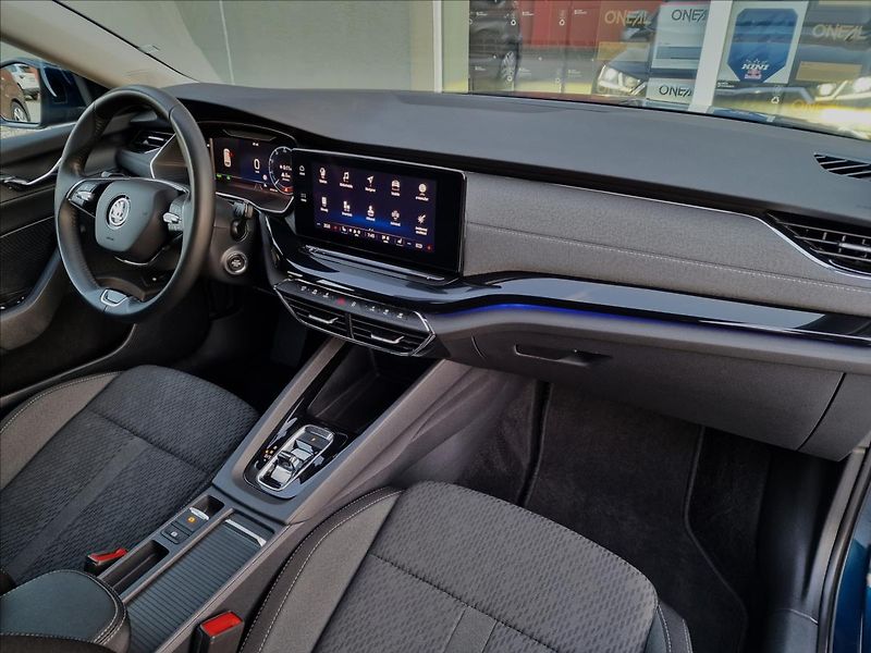 Škoda Octavia 1.4 TSI iV DSG Style,ČR,1.Maj - fotka 13 z 50