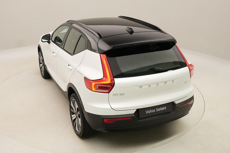 Volvo XC40 PURE ELECTRIC RECHARGE CORE  - fotka 18 z 49