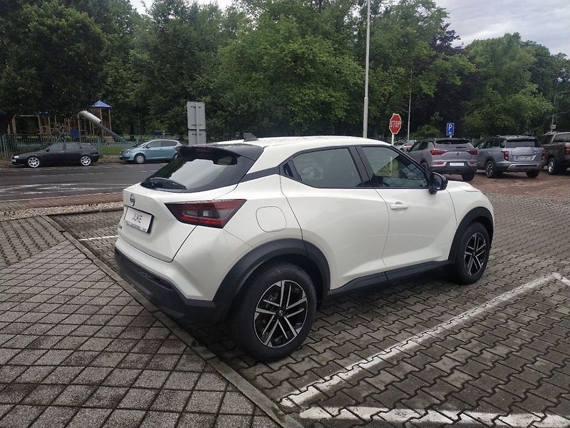 Nissan Juke 1.0 DIG-T, 114k, 7AT, NA CESTĚ - fotka 5 z 29