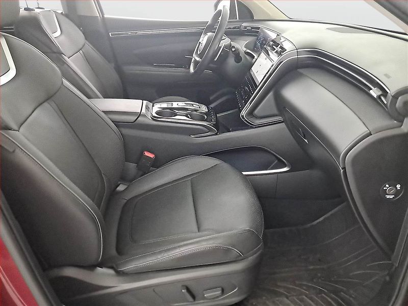 Hyundai Tucson (2021) 1.6 CRDi 48V MHEV - fotka 9 z 21