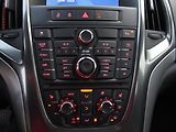Opel Astra (2010) 1.4i, 2.maj,ČR, AC, navi - náhled 12