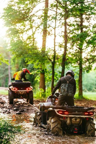 Can-Am Outlander Max 1000 XT-P (2027) 4SVV - OUTLANDER MAX XMR 1000R - fotka 3 z 8