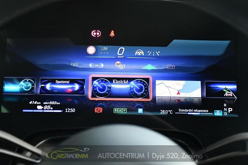 Mercedes-Benz EQS 450+ AMG HYPERSCREEN PANOR - fotka 38 z 57