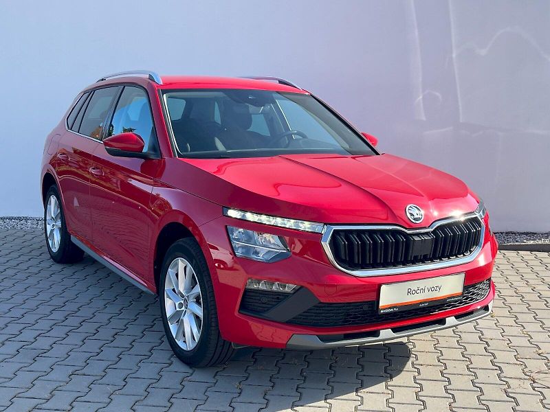 Škoda Kamiq (2025) Top Selection 1,5 TSI / 110 kW - fotka 9 z 35