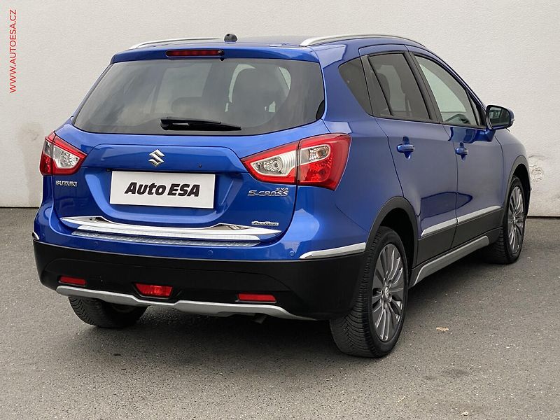 Suzuki S-Cross (2014) 1.6 VVT AllGrip, Premium - fotka 4 z 19