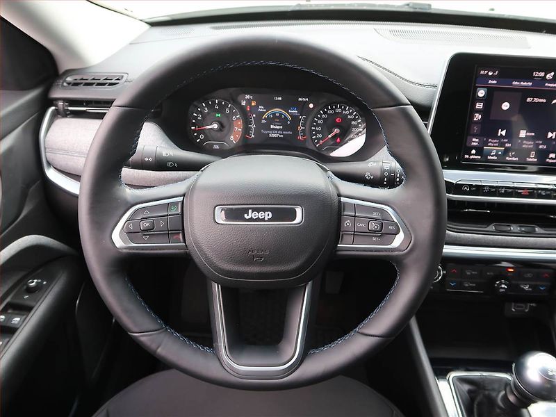 Jeep Compass (2022) 1.3 T-GDI, Serv.kniha - fotka 18 z 18