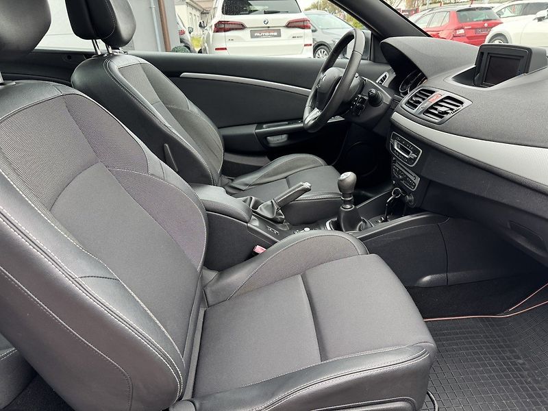 Renault Mégane (2011) 1.4TCe Navi Digi Klima - fotka 16 z 45