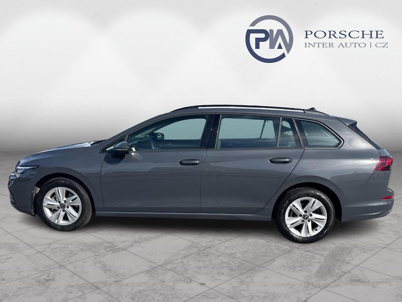 Volkswagen Golf 1.5 eTSI DSG Life 110 kW - fotka 3 z 30