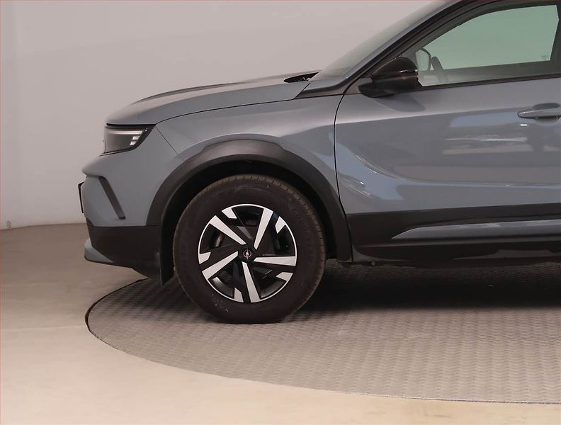 Opel Mokka (2025) 1.2 Turbo - fotka 14 z 15