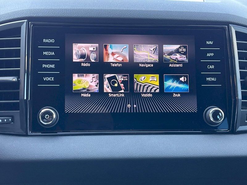 Škoda Karoq (2024) 1.5 TSI 110kW DSG Selection - fotka 14 z 30