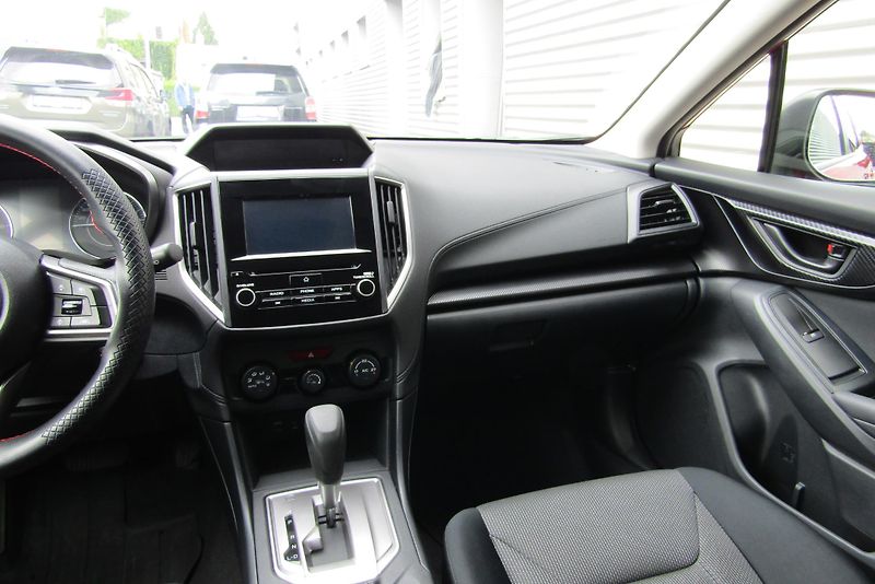 Subaru Impreza (2022) 1,6i 84 kW  4x4 ČR plný servis - fotka 12 z 35