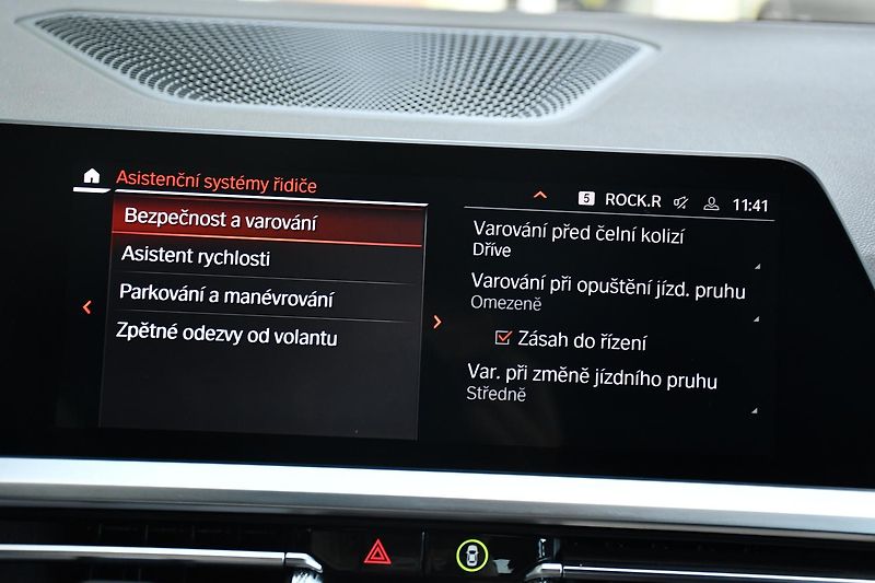 BMW Řada 4 420d xDrive M-SPORT ČR 1.MAJ - fotka 32 z 43