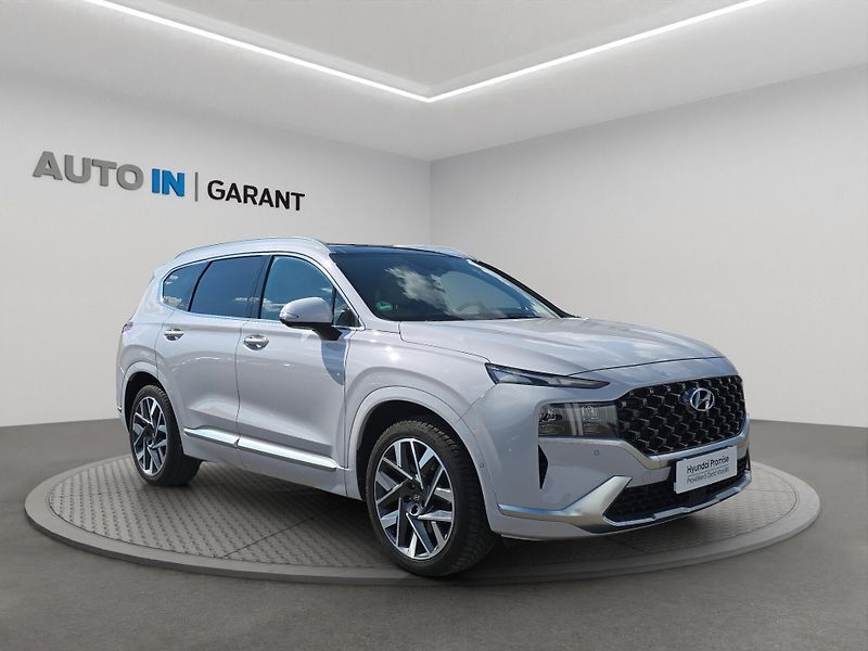 Hyundai Santa Fe (2022) LUXURY 2.2 CRDi DCT 4x4, 7 mís - fotka 8 z 30
