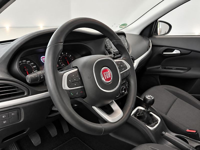 Fiat Tipo (2016) - fotka 6 z 23