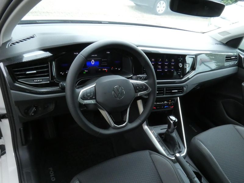 Volkswagen Polo People 1,0 TSI 85 kW 7DSG - fotka 5 z 30