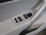 Volkswagen Tiguan (2016) HIGHLINE 2.0TDI 4x4 DSG TAŽNÉ - náhled 32