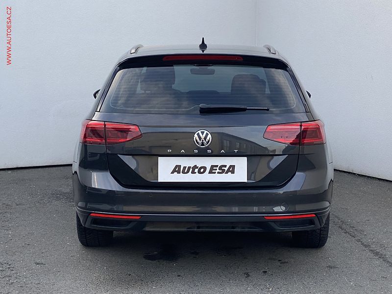 Volkswagen Passat (2020) 2.0 TDi, Business, DSG, LED - fotka 5 z 19
