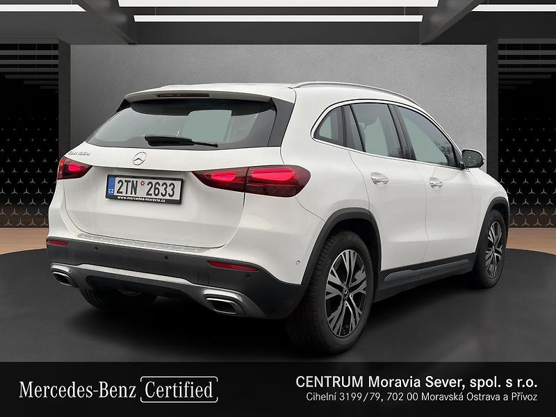 Mercedes-Benz GLA 180d, 1. majitel, CZ - fotka 5 z 16