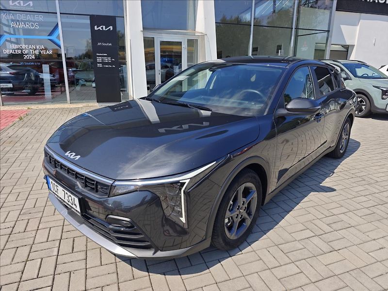 Kia K4 1,0 T-GDI  Exclusive - fotka 2 z 19