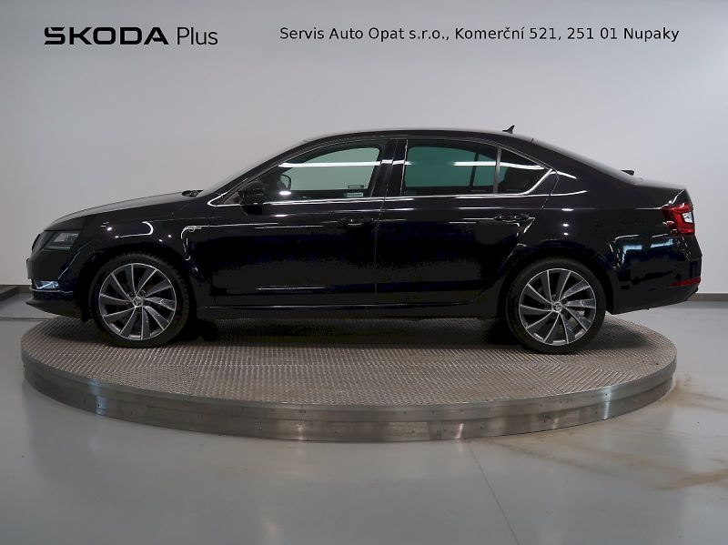 Škoda Octavia (2019) LAURIN&KLEMENT 2.0TDI 110KW DS - fotka 3 z 48