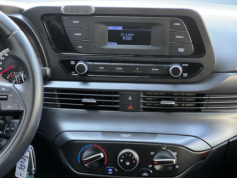 Hyundai Bayon 1.2i Comfor 1.Maj ČR DPH Klima - fotka 20 z 40