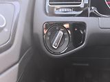 Volkswagen Golf 2.0 TDi 4x4 - náhled 15