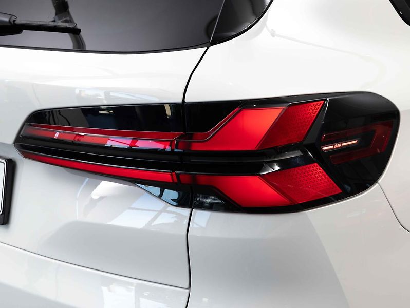 BMW X5 xDrive30d - fotka 10 z 24