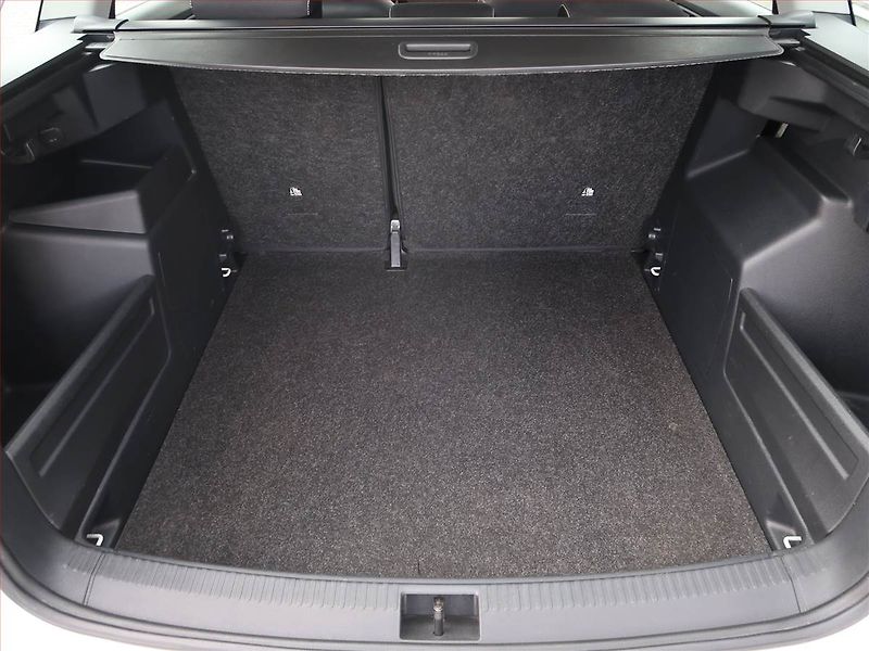 Škoda Fabia (2019) 1.0 TSI, Navi, Tempomat - fotka 13 z 16