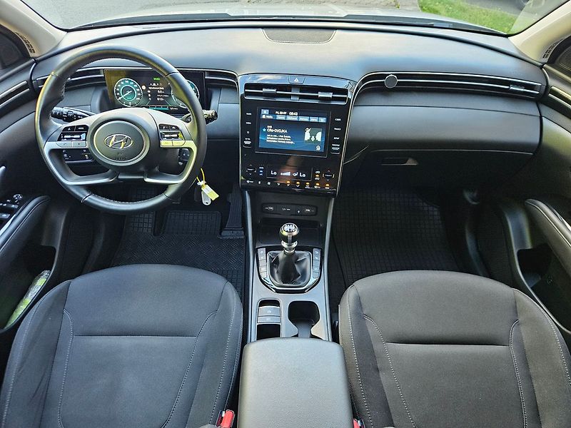 Hyundai Tucson 1.6 T-GDi, Smart 18, 1.maj. - fotka 13 z 35