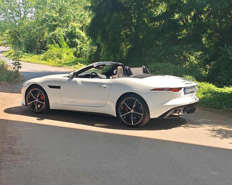 Jaguar F-Type (2020) Jaguar F-Type P450 MY21 1.maj. - fotka 8 z 23