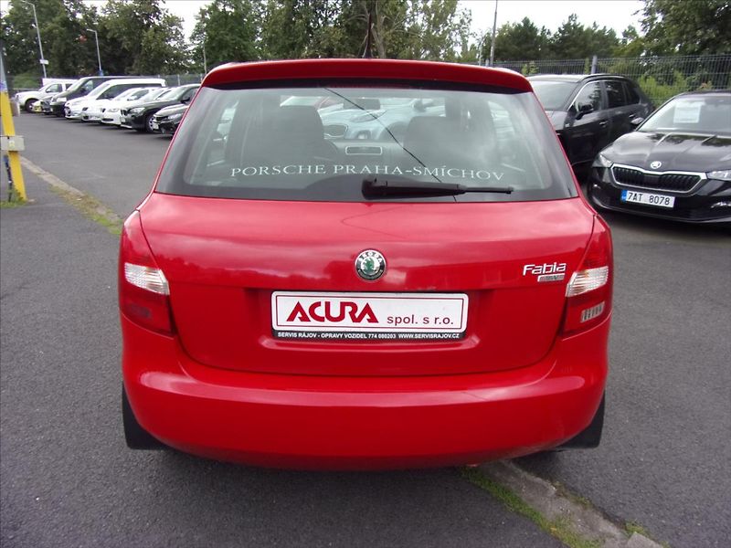 Škoda Fabia 1,6 16V - fotka 4 z 18