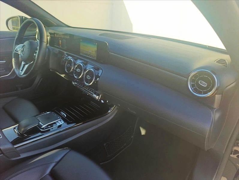 Mercedes-Benz Třídy A 1,5 CDi AT,Kamera Navi Kůže - fotka 26 z 36