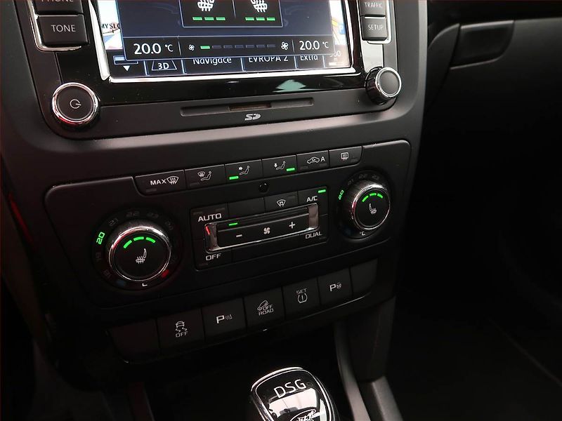 Škoda Yeti (2014) Laurin&Klement 2.0 TDI, 4X4 - fotka 18 z 18
