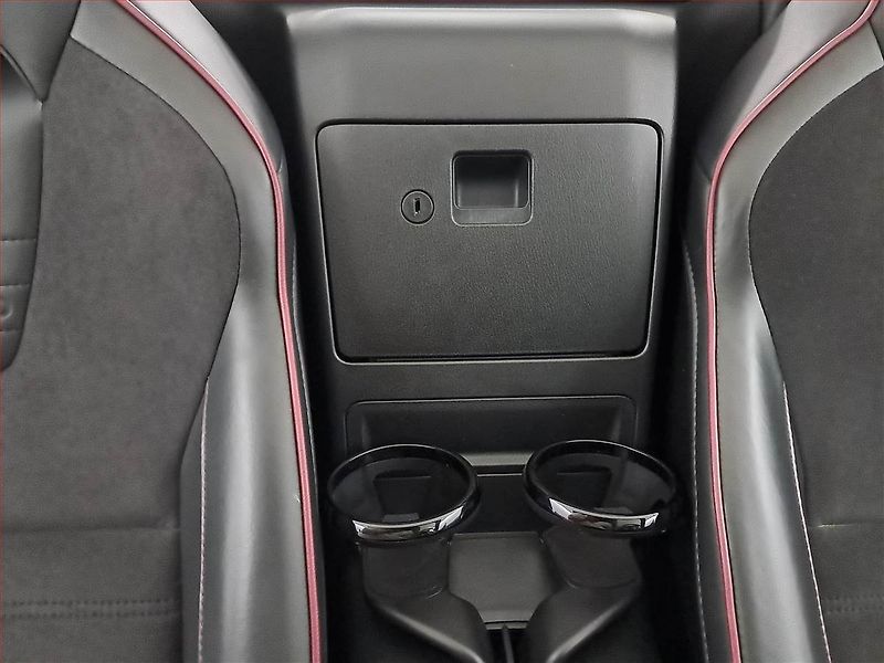 Mazda MX-5 (2018) 2.0 - fotka 18 z 20