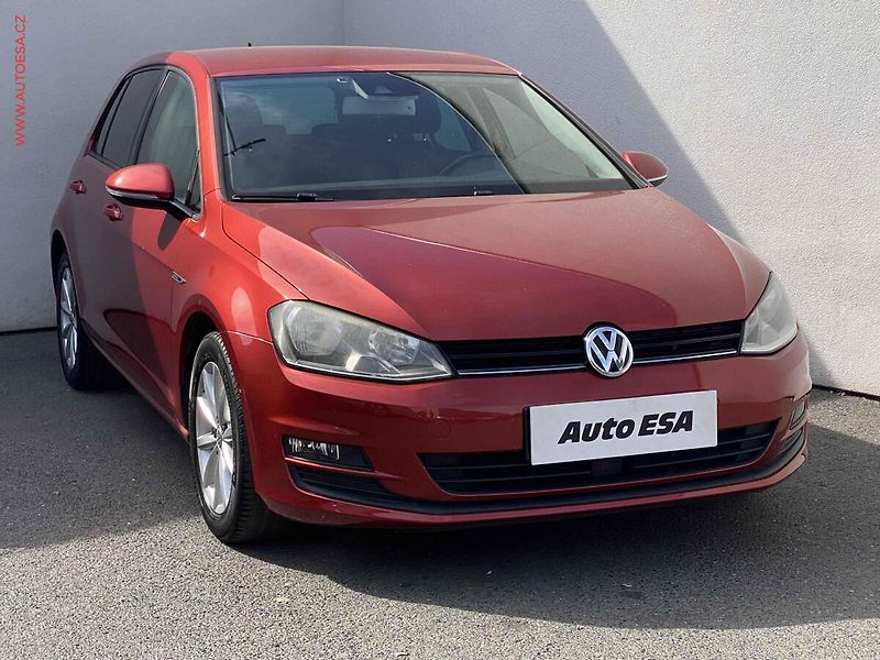 Volkswagen Golf (2015) 1.4 TSi, Lounge, navi - fotografie inzerátu