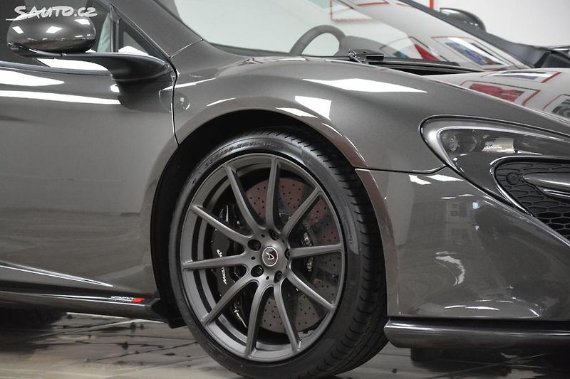 McLaren 650S Spider Nový vůz Top Výbava - fotka 27 z 39