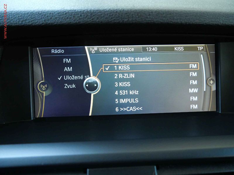 BMW X3 (2012) 3.0d xDrive 30d, 2.maj,ČR - fotka 17 z 24