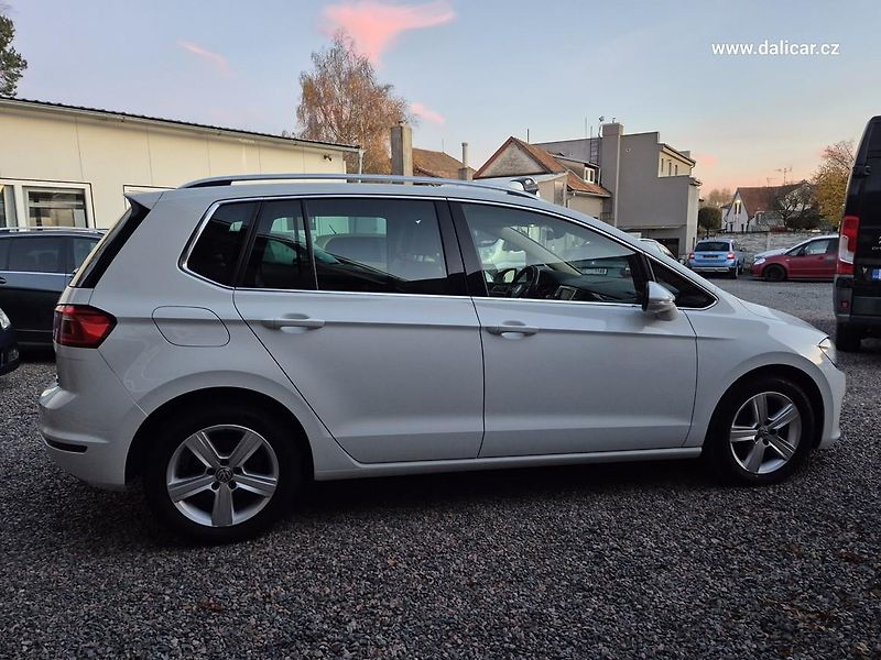 Volkswagen Golf Sportsvan (2016) 2.0TDi 110KW Highline původ ČR - fotka 14 z 51