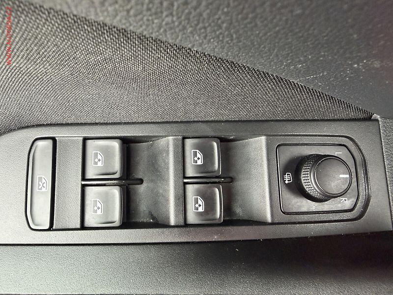 Škoda Scala (2019) 1.6 TDi, Ambition, DSG, LED - fotka 18 z 19