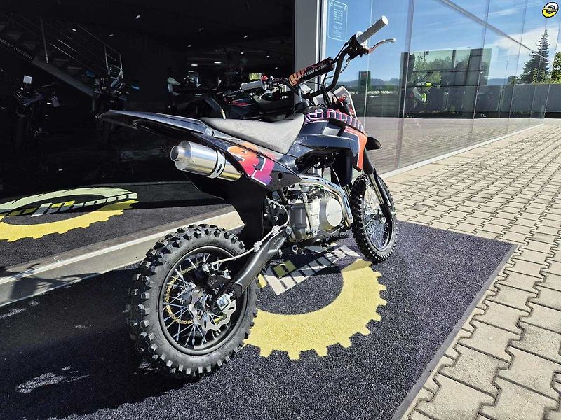 Ostatní (2026) SS 120R - fotka 4 z 17