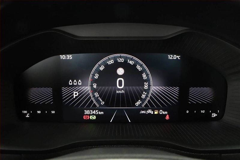 Škoda Karoq (2024) Fresh 1.5 TSI - fotka 8 z 20