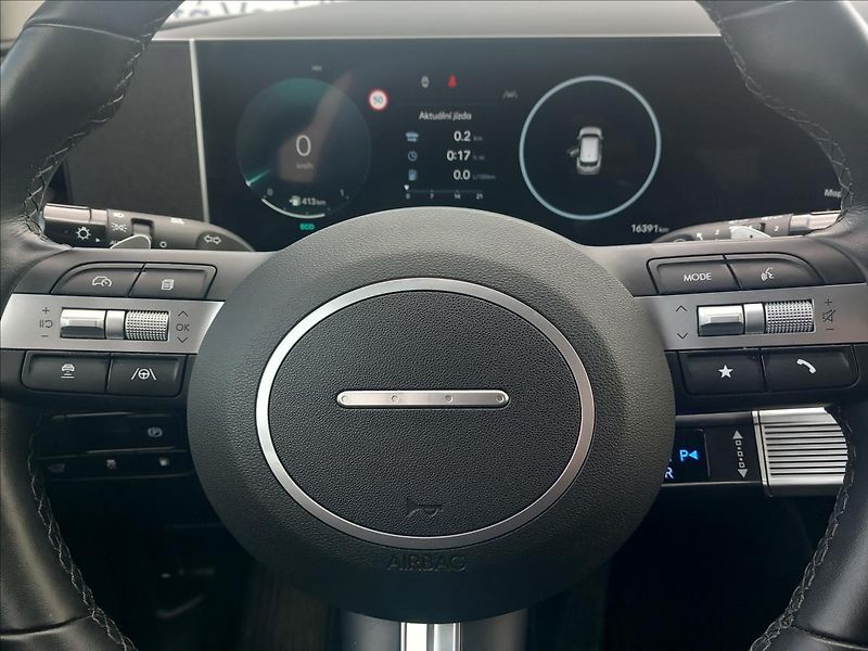 Hyundai Tucson 1,6 T-GDi PH AT 4WD PREMIUM - fotka 12 z 25