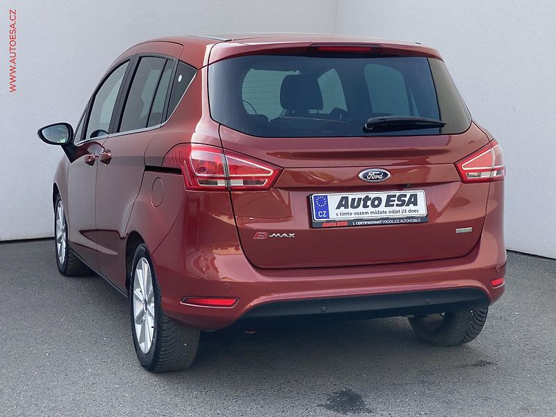 Ford B-MAX (2015) 1.0EB, Titanium, navi, panor - fotka 6 z 19