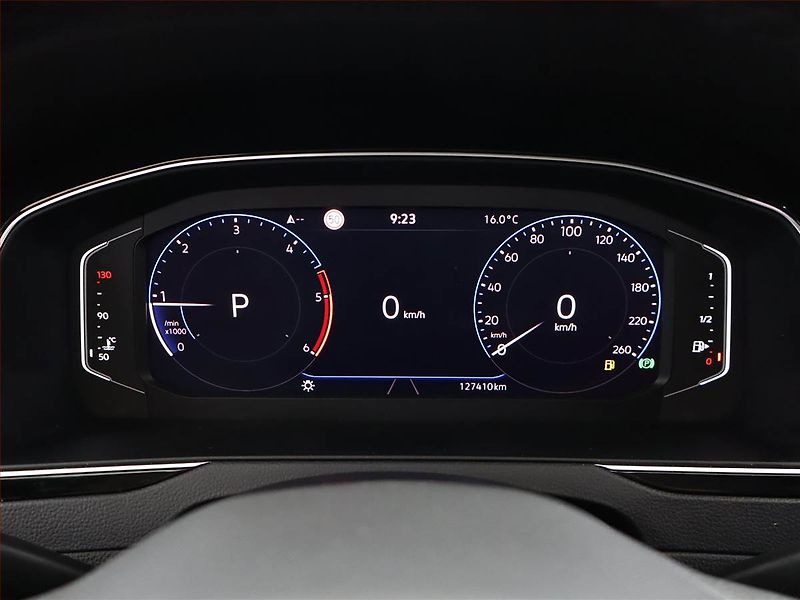 Volkswagen Passat (2020) 2.0 TDI - fotka 9 z 22